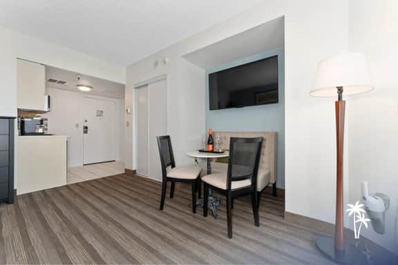 Garden View Balcony Studio, 3210 (Comfort)