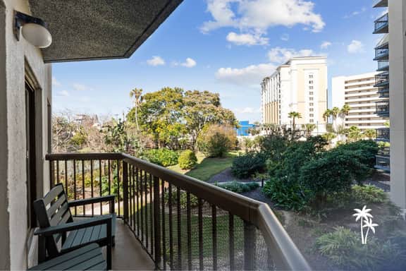 Garden View Balcony 2BR, 3301 (Comfort)