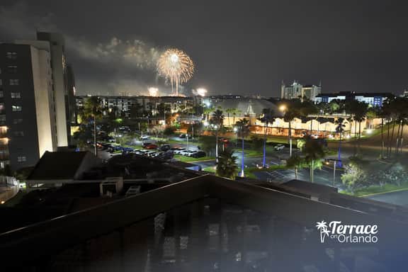 Fireworks View Balcony King Studio, 3608 (Deluxe) - Image 4