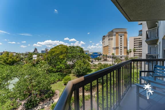 Volcano View Balcony 2BR, 3503 (Deluxe) - Image 2