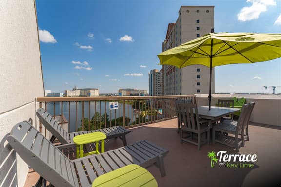 TerraceOn8 Key Lime, 2806 (Signature)