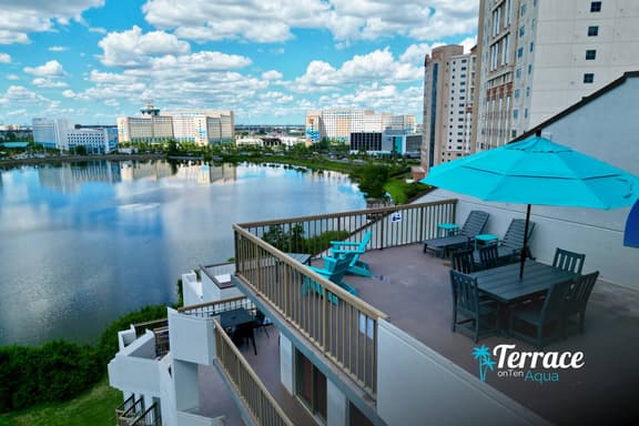 TerraceOnTen Aqua Penthouse, 2003 (Signature)
